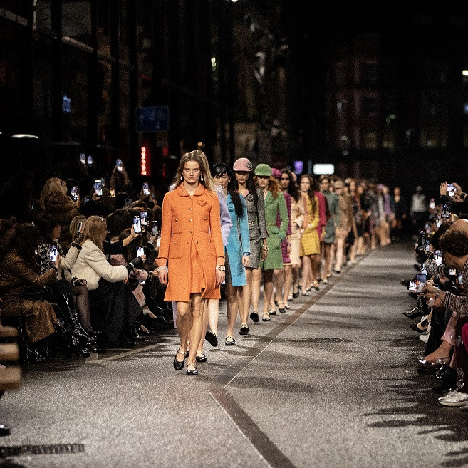 Chanel Presentasikan Koleksi Terbaru di Manchester! Dihadiri Kristen Stewart
