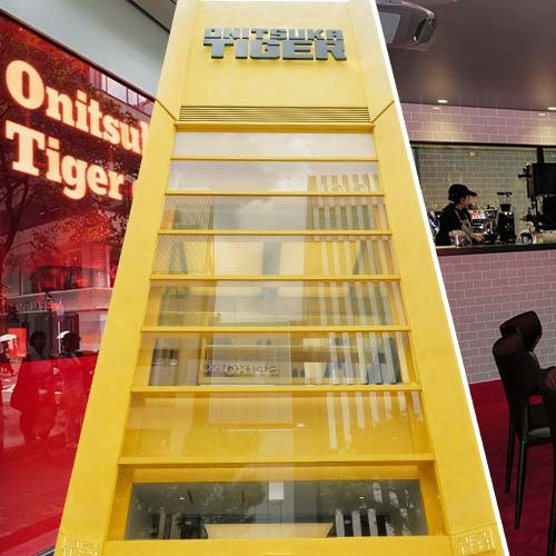 Wajib Kamu Kunjungi Saat di Jepang: Onitsuka Tiger Pop-Up Red Tiger dan Yellow Concept Store