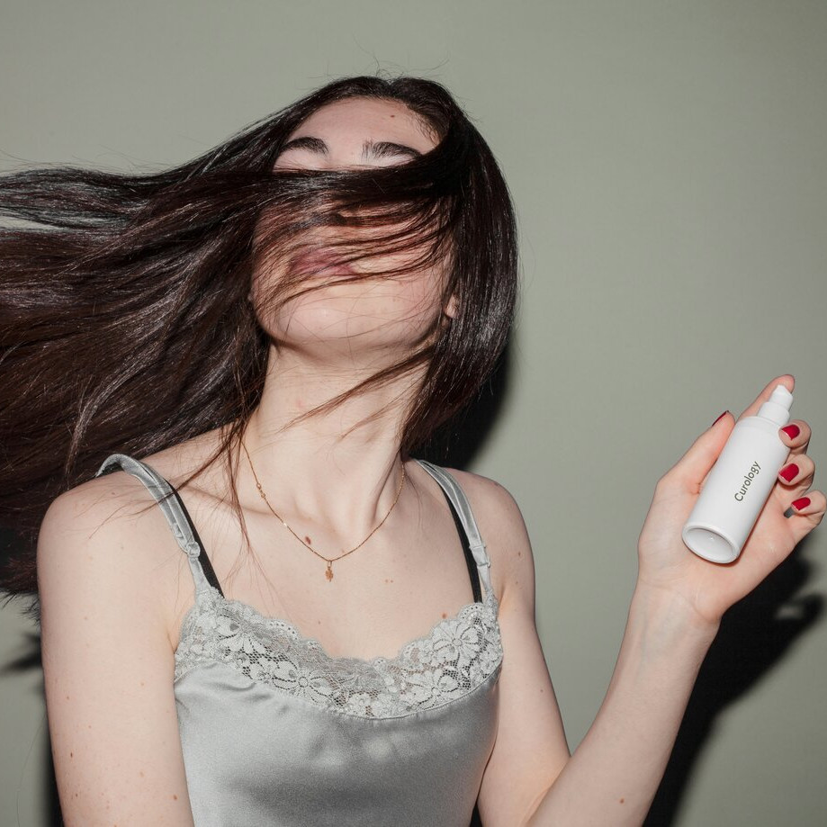 Rekomendasi Dry Shampoo Untuk Rambut Yang Gampang Lepek