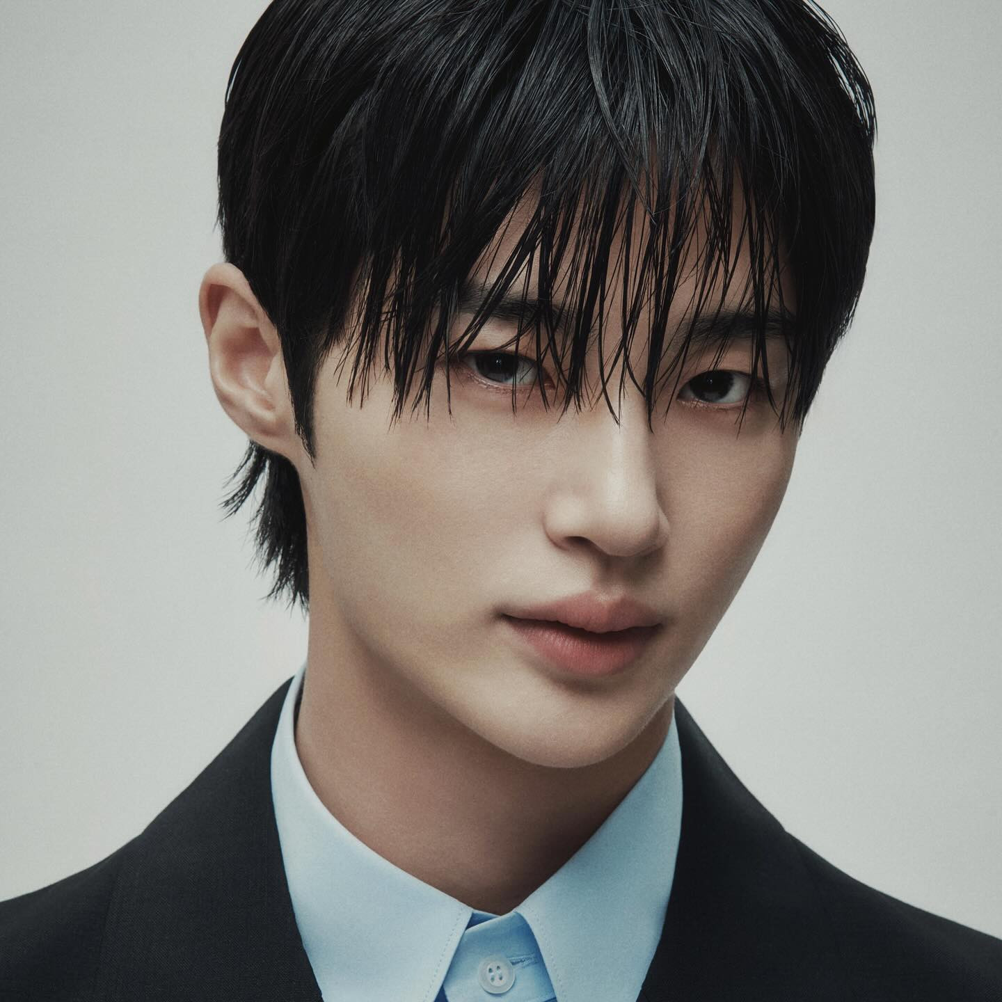 Prada Resmi Umumkan Byeon Woo Seok sebagai Brand Ambassador Terbarunya!