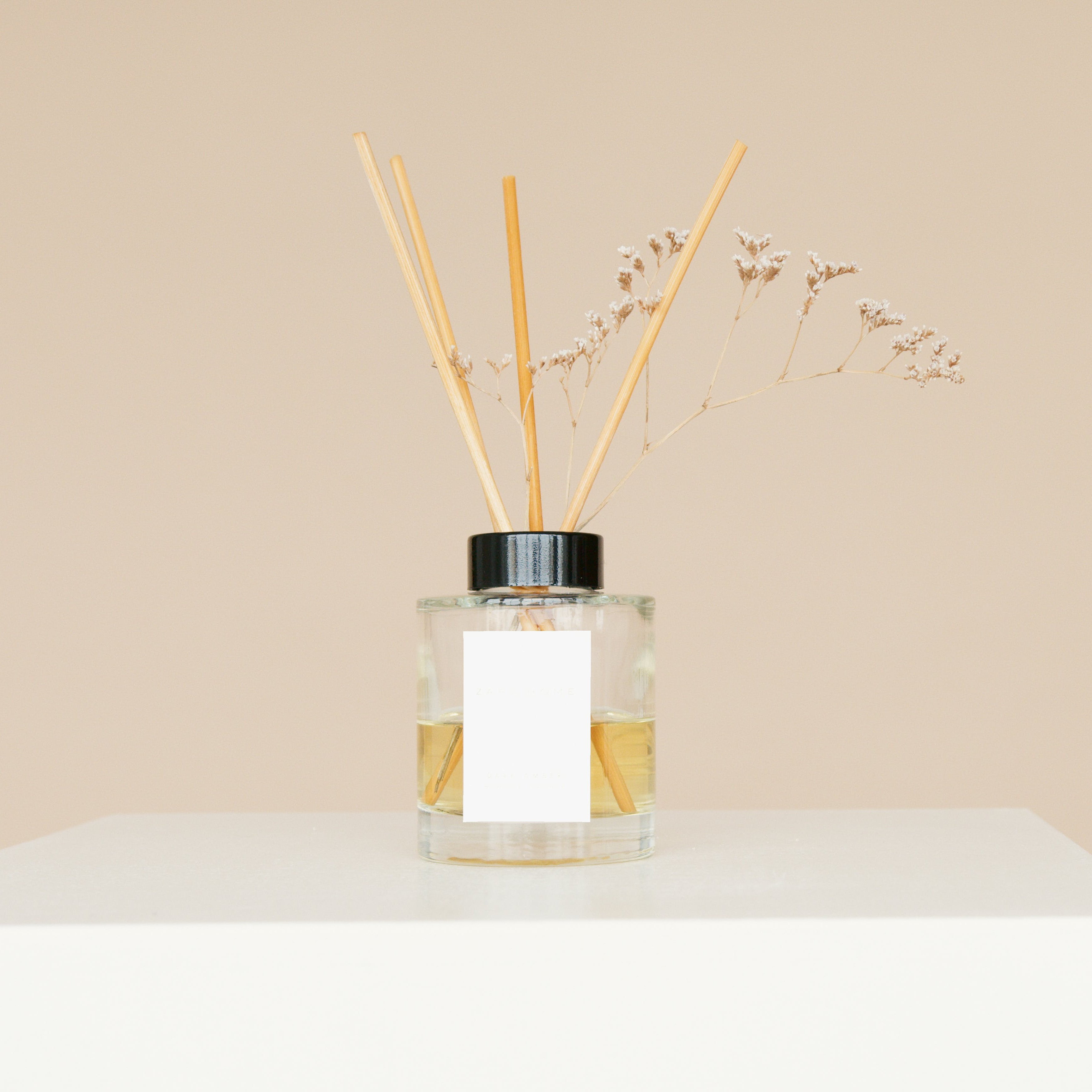 5 Pengharum Kamar yang Memiliki Aroma Menenangkan