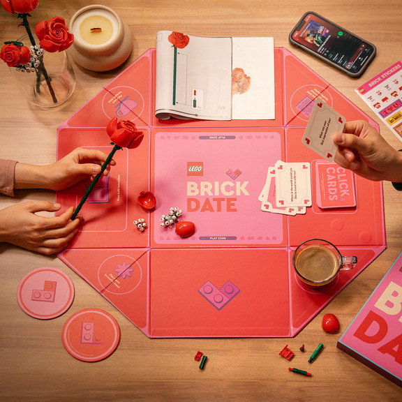 Special Valentine! Ciptakan Momen Manis Bersama Pasangan dengan LEGO Date Night in a Box