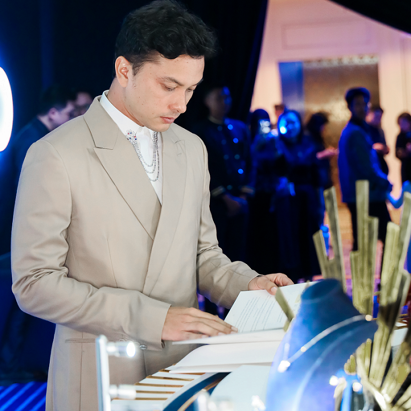 Mondial Rayakan Anniversary Lewat Ekshibisi Mewah! Tampil Koleksi Terbaru Bersama Nicholas Saputra