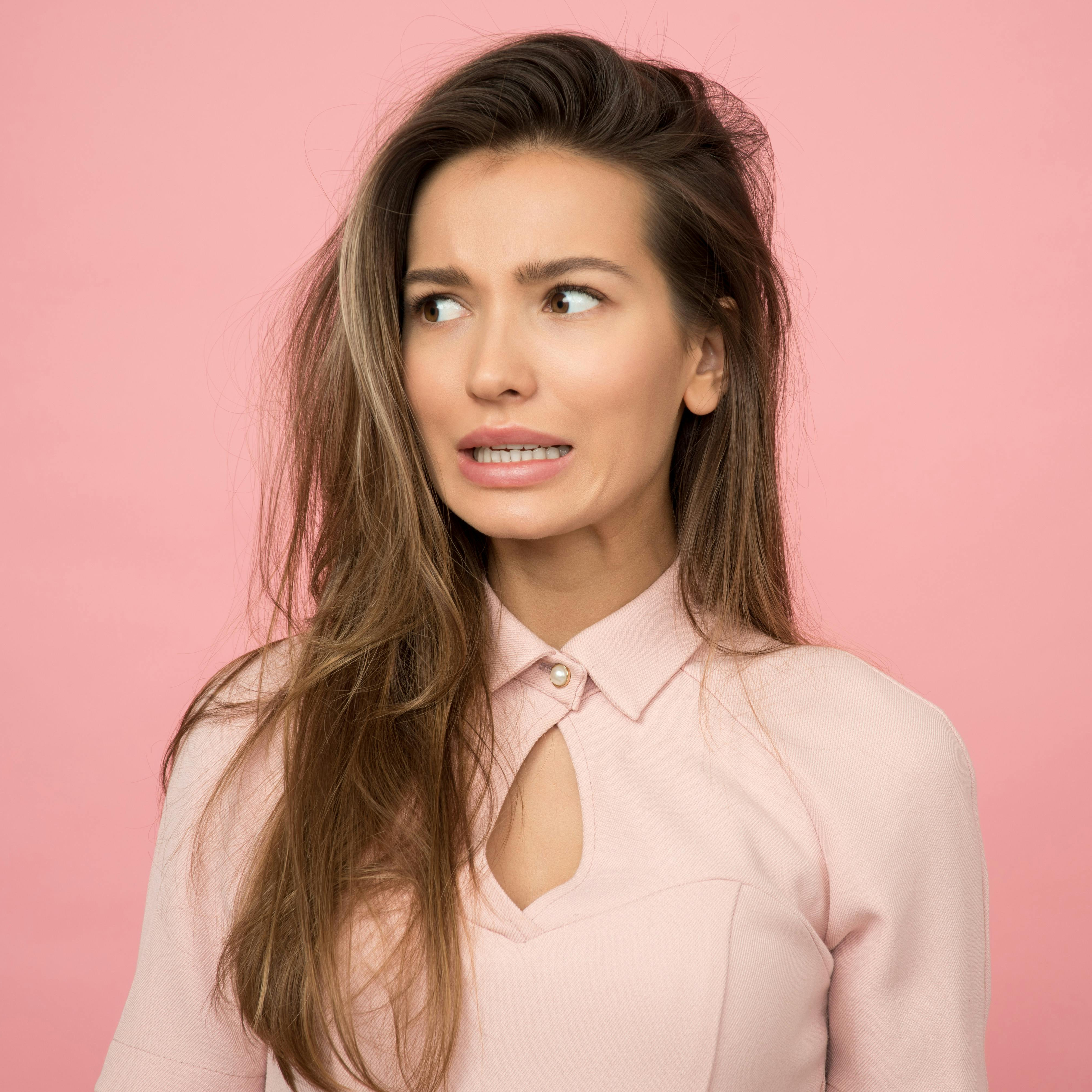 3 Tips Buat Rambut Badai Instan, Bye-bye Bad Hair Day!