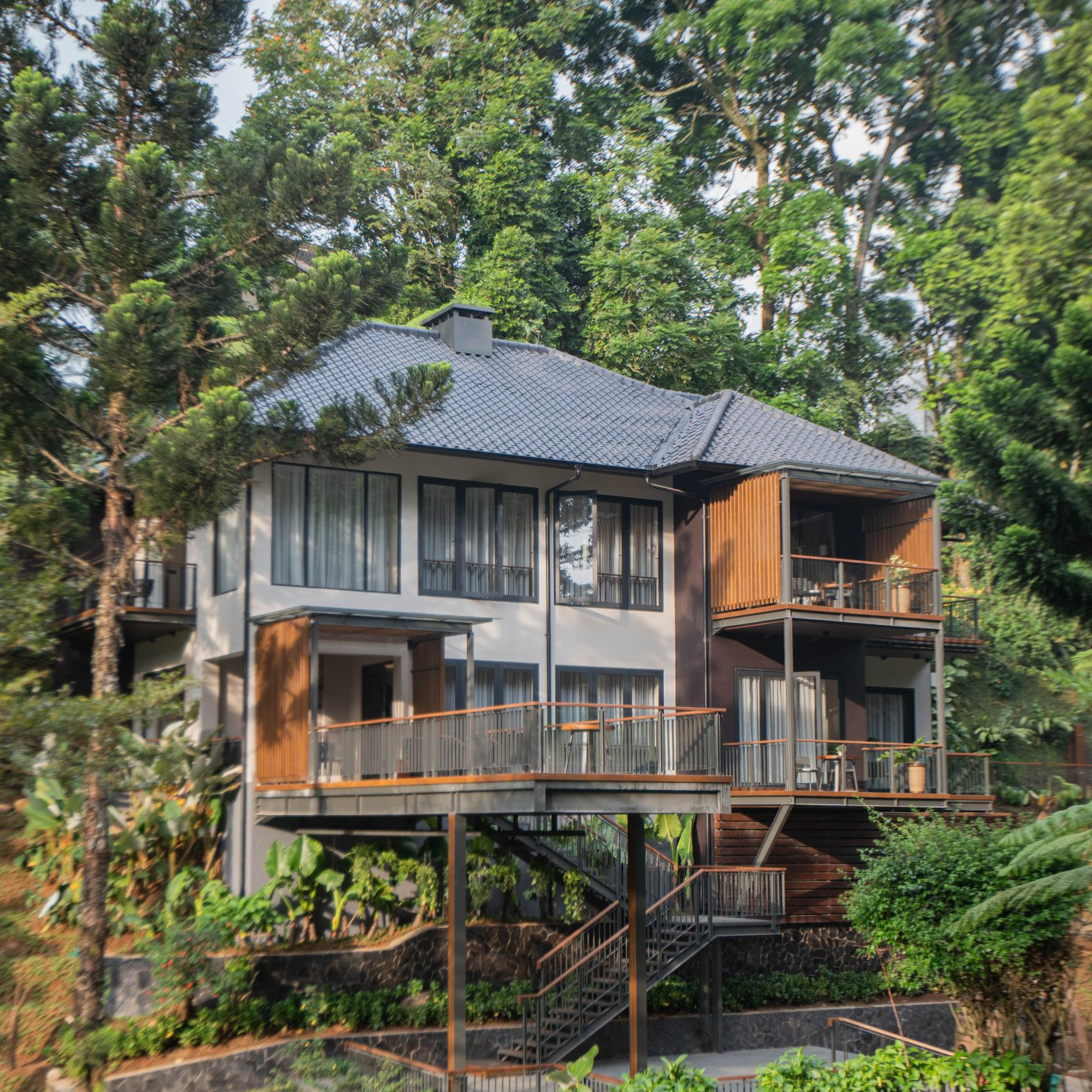 Serba-Serbi Keseruan Staycation di Plataran Puncak Resort