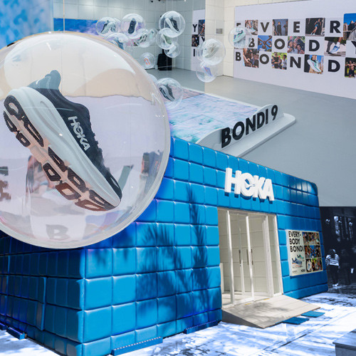 HOKA menghadirkan Instalasi Imersif untuk Koleksi Bondi 9
