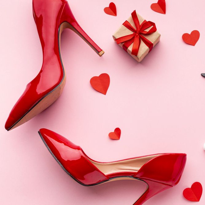 Rekomendasi Sepatu Berwarna Merah yang Cantik dan Trendi