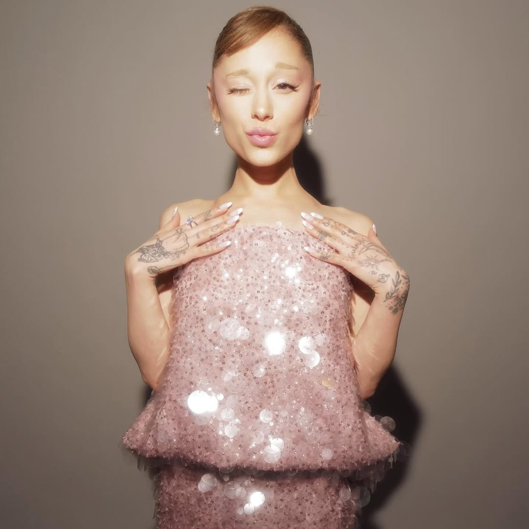 12 Gaya Selebriti Paling Mencuri Perhatian di Tahun 2025