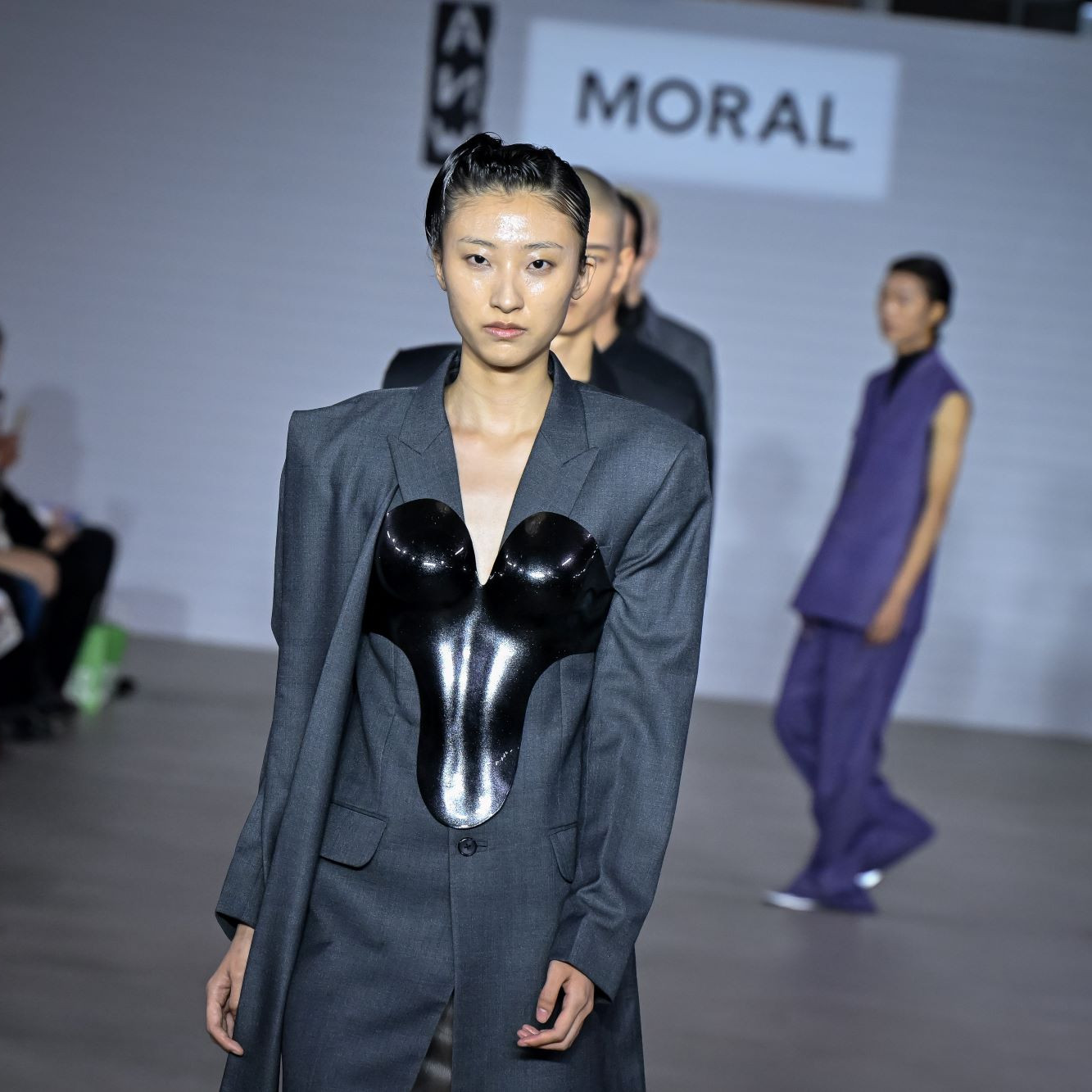 Dinamika Cinta dalam Koleksi Terbaru MORAL di Fashion KODE Seoul
