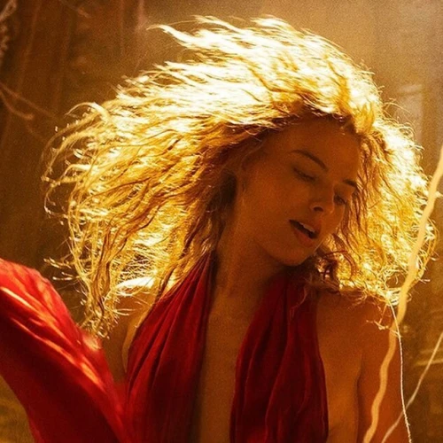 Melihat Tampilan Eksotis Margot Robbie di Trailer Film Babylon