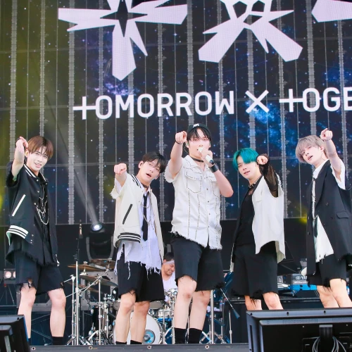 TXT Sudah Tiba di Jakarta untuk Konser ACT: LOVE SICK World Tour