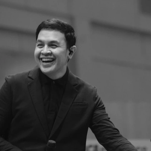 Tulus Konser di 11 Kota dalam “Tur Manusia 2023”, Mulai 1 Februari!