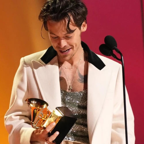 Harry Styles Bawa Pulang Piala Album of the Year Grammy Awards 2023