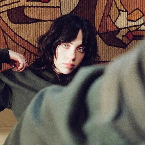 Billie Eilish x Nike Siap Luncurkan Sneakers Air Force Low