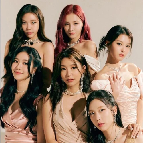 Tinggalkan Merries, Member MOMOLAND Umumkan Bubar