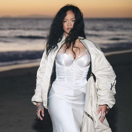 5 Lagu Nostalgia Rihanna yang Wajib Didengar Sambil Nunggu Album Barunya