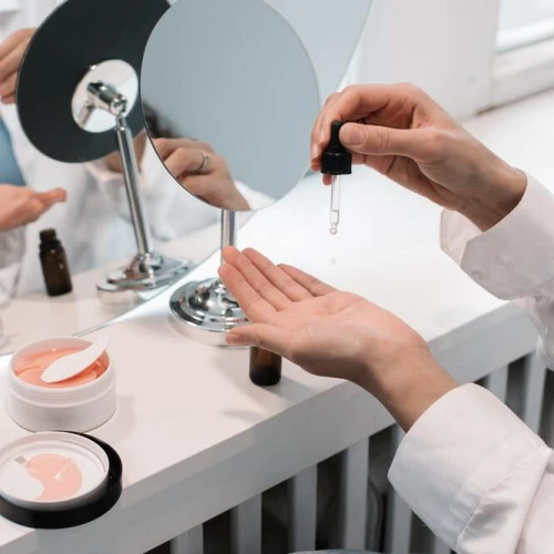 Urutan Skincare yang Benar, Apakah Serum Dulu atau Moisturizer?