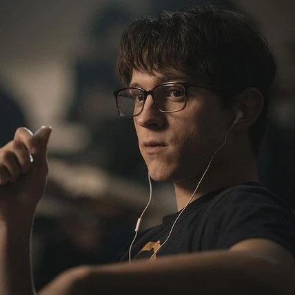 Tom Holland Sesali Tanpa Izin Gantikan Peran Andrew Garfield Sebagai Spider-Man