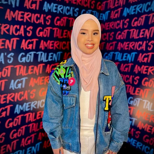 Putri Ariani Guncang Semifinal AGT 2023, Simon Cowell Speechless