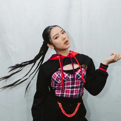 Tiara Andini Bersanding dengan TREASURE di Nominasi MTV EMA 2023