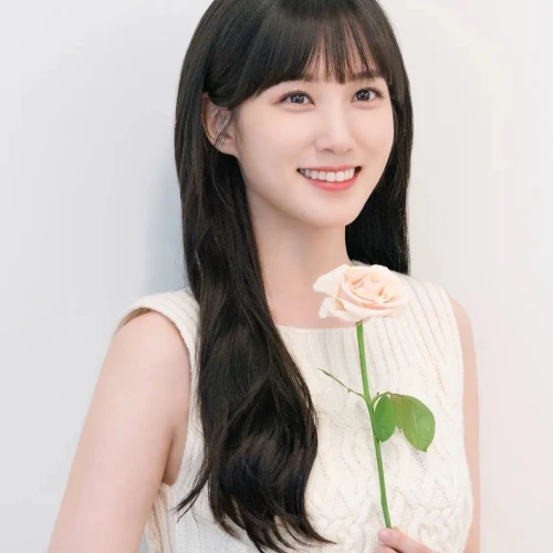 7 Fakta Menarik Aktris Korea Park Eun Bin yang Comeback Melalui Drama ‘Castaway Diva’
