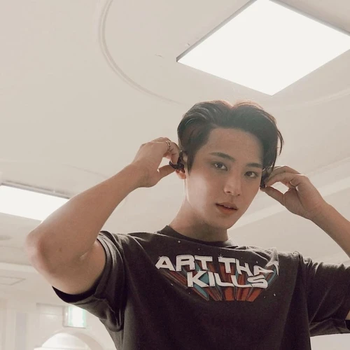 Serba Serbi Two Block Haircut & Inspirasi Model yang Bisa Kamu Tiru