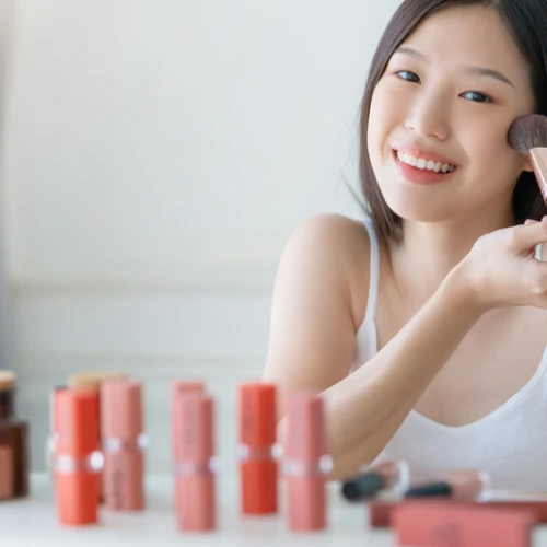 Simak 7 Tips Agar Makeup Terlihat Awet Muda yang Mudah Diikuti!