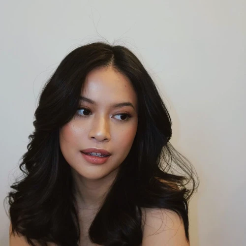 5 Inspirasi Gaya Makeup Fresh Untuk Acara Bukbermu!
