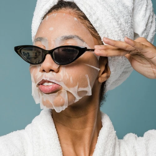 Bolehkah Kita Menggunakan Sheet Mask Setiap Hari? Ini Jawabannya