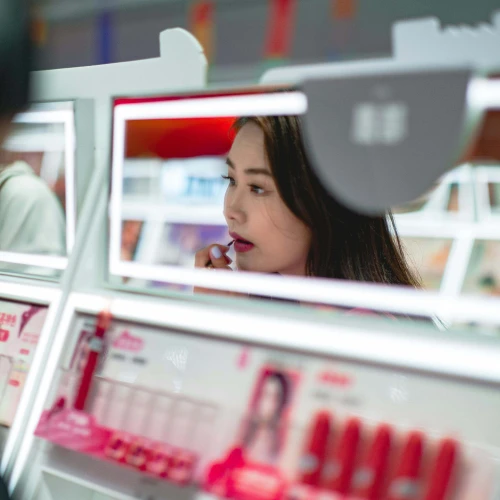 5 Guide Try On Makeup di Offline Store