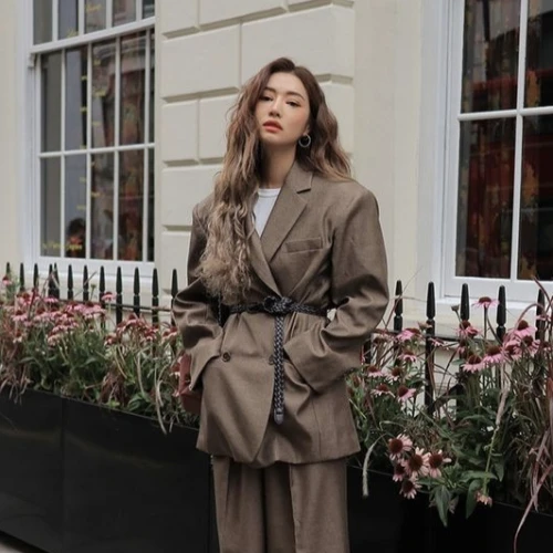 Tak Lekang oleh Waktu: 5 EverLasting Fashion Item yang Wajib Kamu Miliki