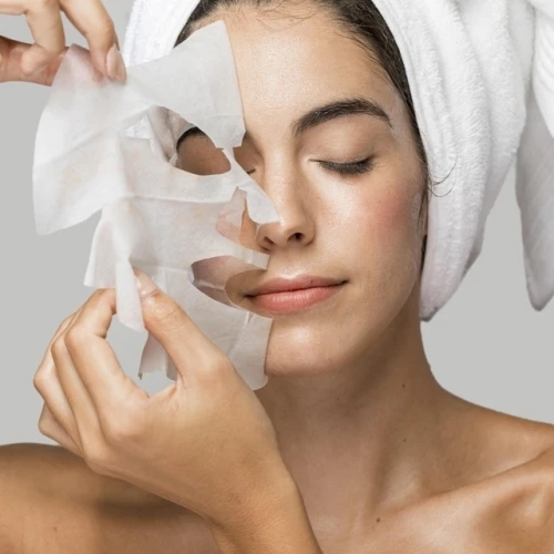 Tips Menggunakan Sheet Mask untuk Kulit Berjerawat