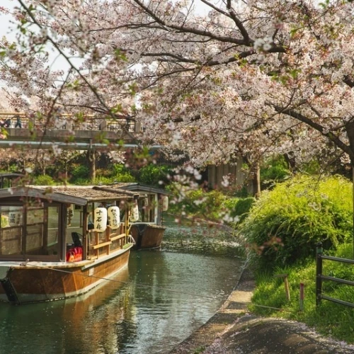 6 Destinasi Liburan Akhir Tahun yang Romantis dan Wajib Dikunjungi!
