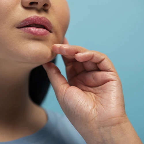 Tips Menghilangkan Double Chin