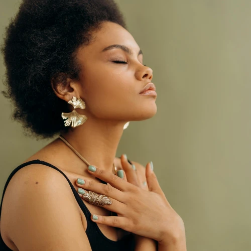 Cara Menerapkan Self-Love Di Tengah Kesibukkan