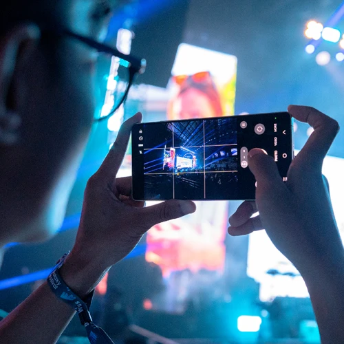 Suka Nonton Konser? Fancam Makin Jernih Pakai Galaxy S25 Series