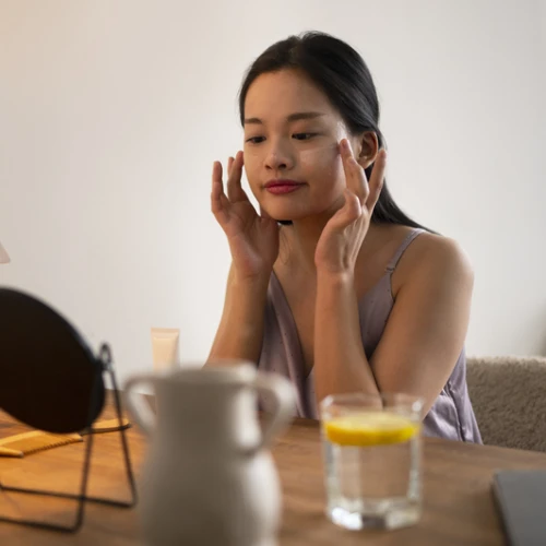 Simak Urutan Skincare yang Tepat Sebelum Makeup