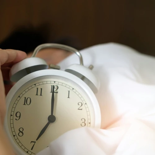 Cosmo Babes, Ini Cara Mengatur Pola Tidur yang Tepat Saat Bulan Puasa