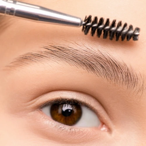 Apa Itu Brow Tinting, dan Alasan Mengapa Kamu Harus Mencobanya di Tahun Ini!