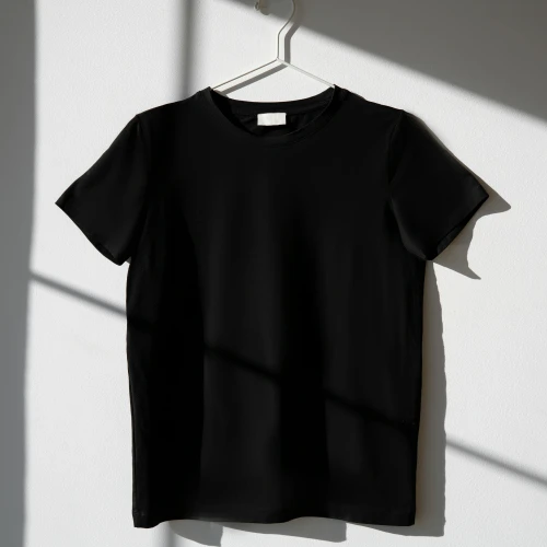 Cara Mencuci T-shirt Berwarna Hitam agar Tidak Cepat Pudar