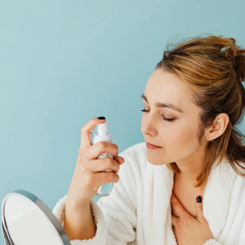 Simak 5 Manfaat Face Mist yang Perlu Diketahui