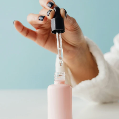 5 Rekomendasi Serum yang Acne Prone Friendly