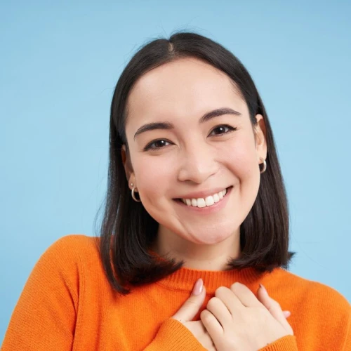 Self-Compassion vs Body Positivity, Apa Bedanya dan Mana yang Kamu Butuhkan?