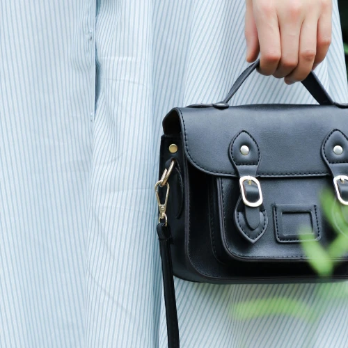 Rekomendasi Handbag Berwarna Netral yang Cocok untuk Segala Acara