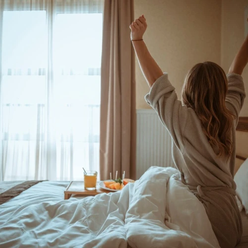 5 Kebiasaan Kecil yang Bisa Bikin Kamu Lebih Bahagia, Tanpa Harus Healing ke Puncak atau Staycation