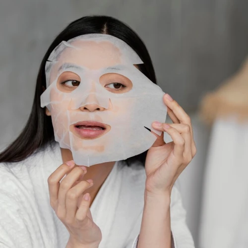 Rahasia Maskeran Hemat tapi Hasil Glowing Kayak di Klinik