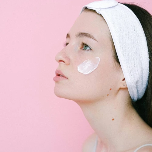 Kesalahan Paling Sering Dilakukan saat Pakai Sunscreen