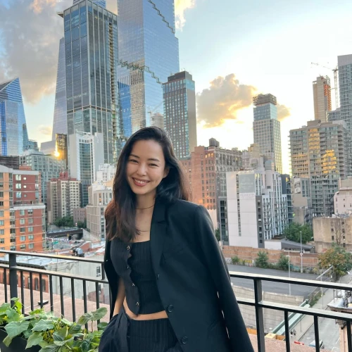 Simak Drama Korea & Film yang Dibintangi Lee Ha Nee