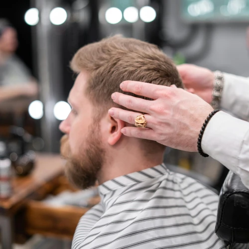 Apa Itu Potongan Rambut 5-2-1 Serta Alasan Kamu Perlu Mencobanya!