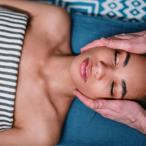 5 Tahap Urutan Facial Wajah di Salon yang Menarik Untuk Kamu Ketahui!